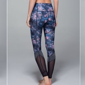 Lululemon If You're Lucky Pant 